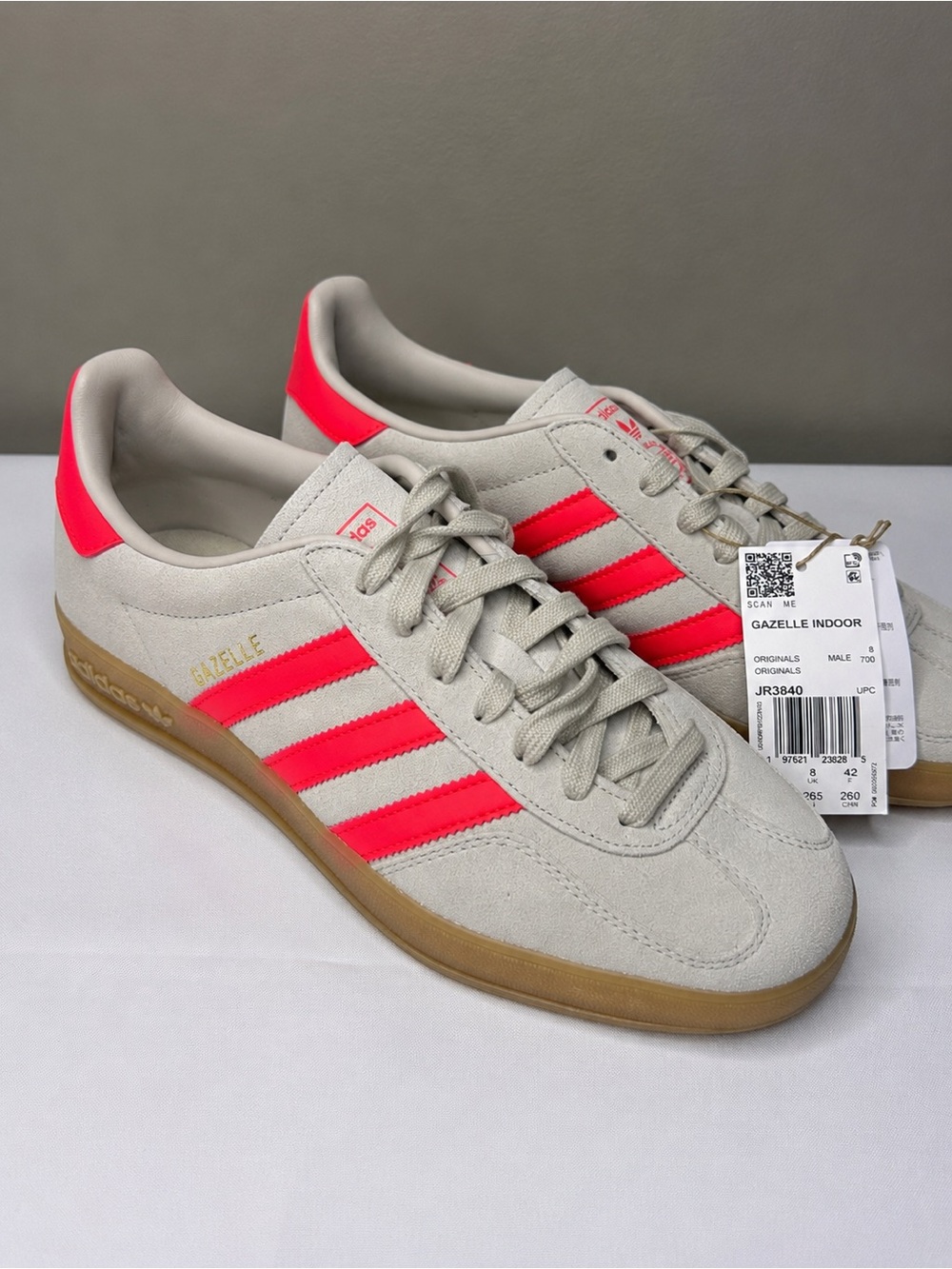 adidas Gazelle Indoor Men’s‎ Sneakers - Light Gray with Neon Pink Stripes